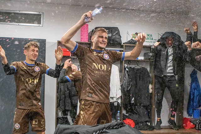 面临着调整 面临着调整